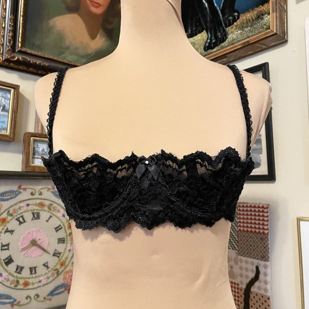 80s Vintage Shirley of Hollywood Black Lace Balconette Bra with Boning Size 34